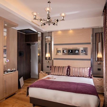 The Inn At The Spanish Steps Luxury Collection - Mario De' Fiori Home ローマ エクステリア 写真